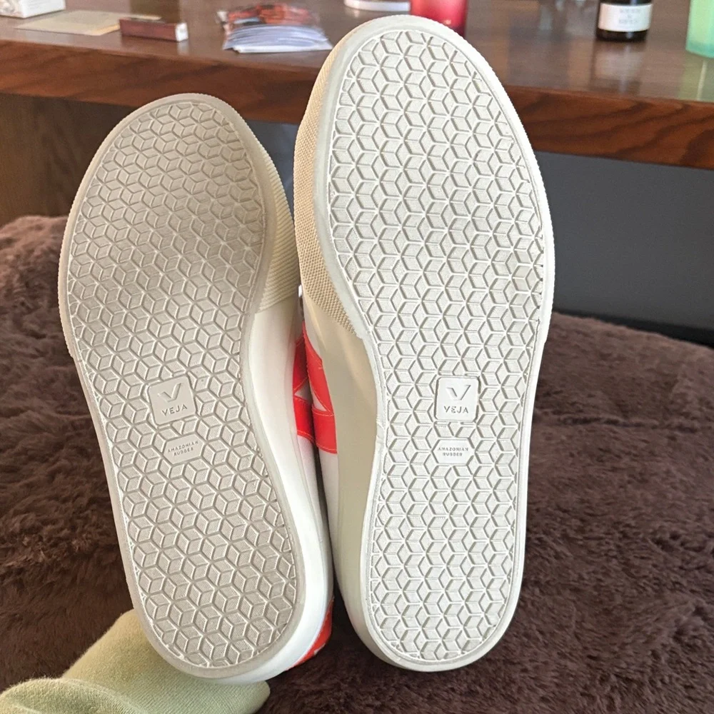 Veja Women's White and Bright Red/ Orange Sneakers - Picture 4 of 4